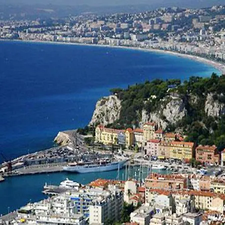 De 2 Chambres Avec Terrasse Amenagee Et Wifi A A 1 Km De La Plage Apartman